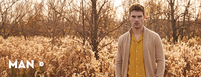Linen clothes. Linen dresses.