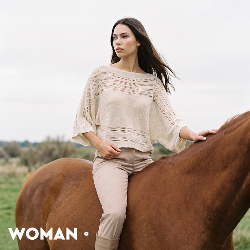 Linen clothes. Linen dresses.