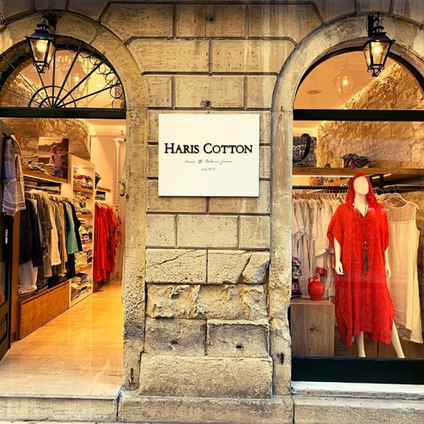 Linen clothes Corfu. Linen dresses Corfu.